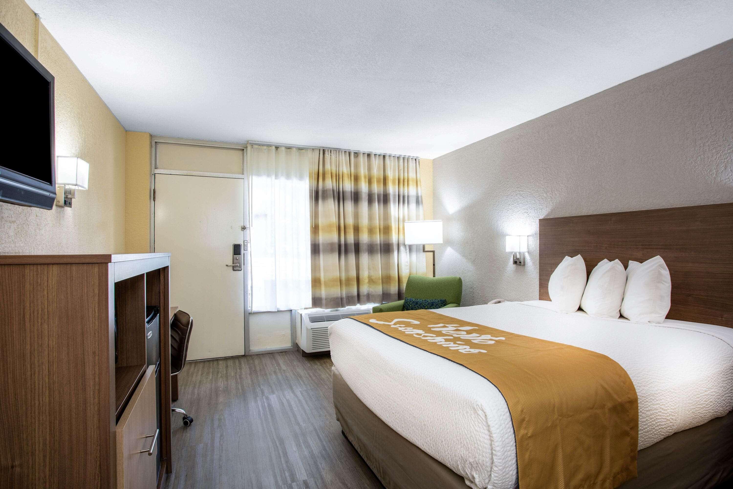Days Inn By Wyndham Apopka/Orlando Eksteriør bilde