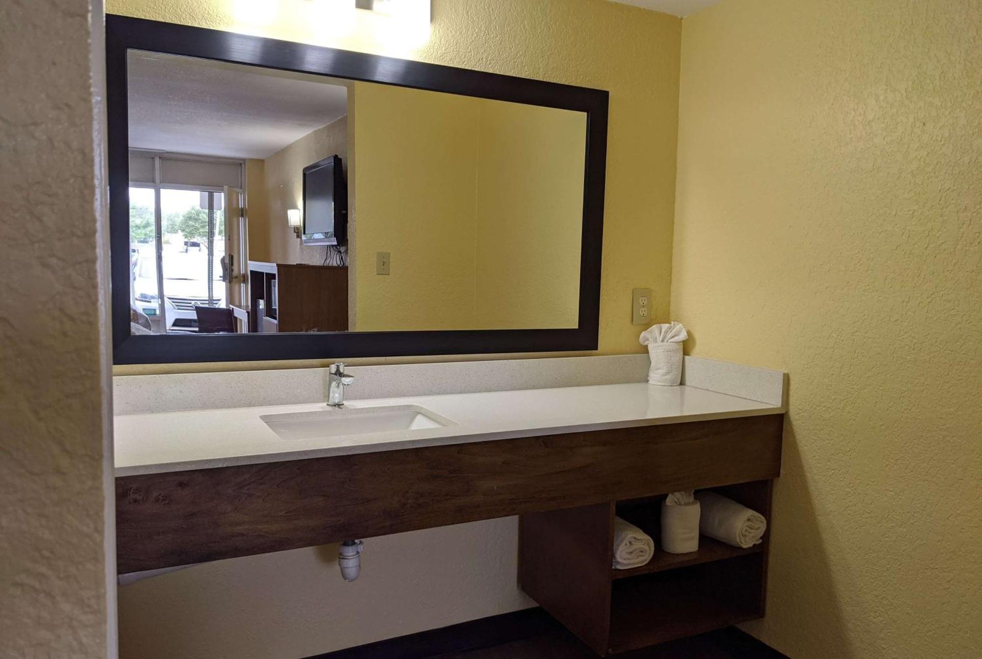 Days Inn By Wyndham Apopka/Orlando Eksteriør bilde